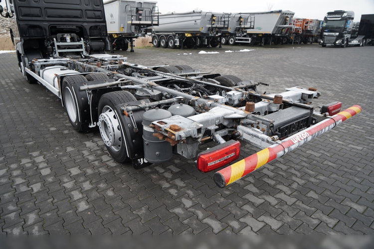 DAF XF 480 / BDF / 6X2 / SSC / KLIMATYZACJA POSTOJOWA / OŚ PODNOSZONA / MEGA zdjęcie 13