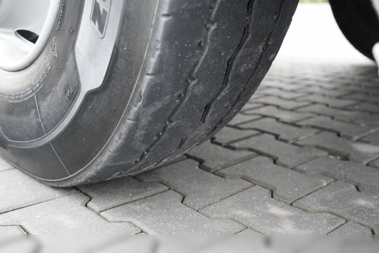 Scania P 410 / 6x4 / WYWROTKA DWU-STRONNA / HYDROBURTA  / BOARDMATIC / AUTOMAT / EURO 6  zdjęcie 29