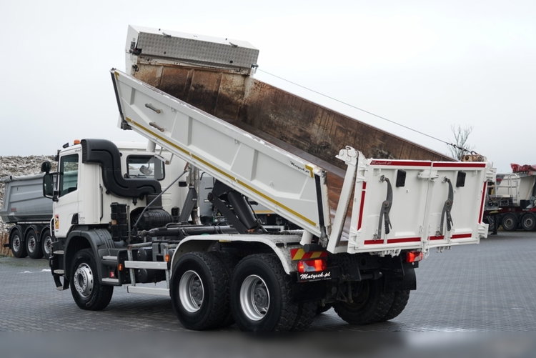 Scania P 410 / 6x4 / WYWROTKA DWU-STRONNA / HYDROBURTA  / BOARDMATIC / AUTOMAT / EURO 6  zdjęcie 4