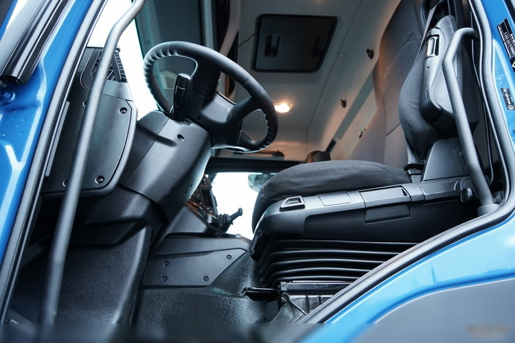 Mercedes -BENZ ACTROS 4145 / 8X8 / WYWROTKA TYLNOZSYPOWA / KH-KIPPER 6 M / AUTOMAT  / EURO 6 zdjęcie 30