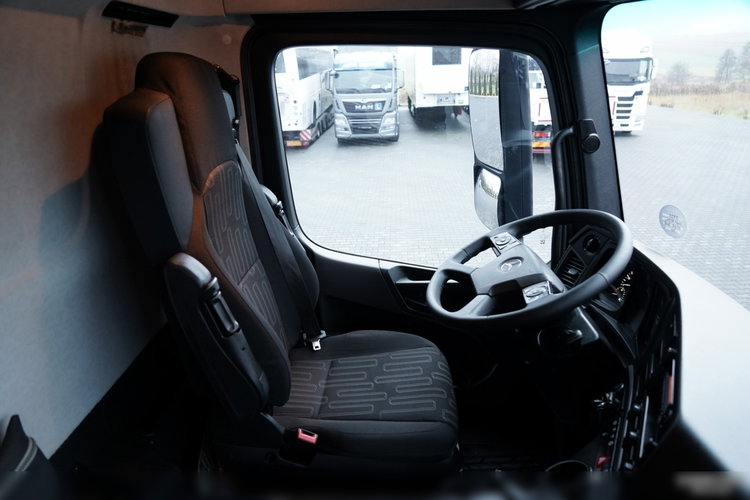 Mercedes -BENZ ACTROS 4145 / 8X8 / WYWROTKA TYLNOZSYPOWA / KH-KIPPER 6 M / AUTOMAT  / EURO 6 zdjęcie 33
