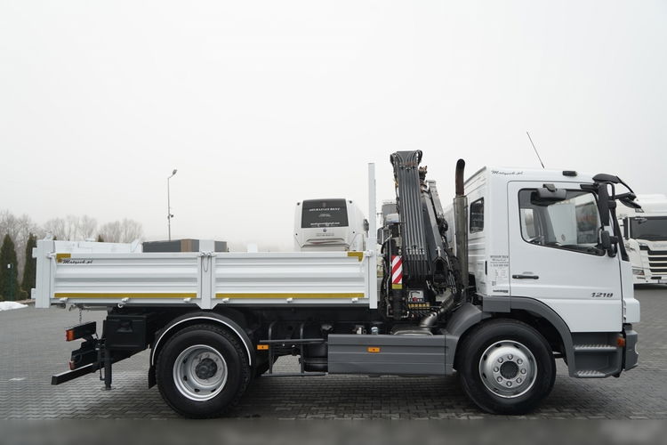 Mercedes -BENZ ATEGO 1218 / 4x2 / WYWROTKA + HDS HIAB 0088 BS-3  / PILOT  /MANUAL  zdjęcie 24