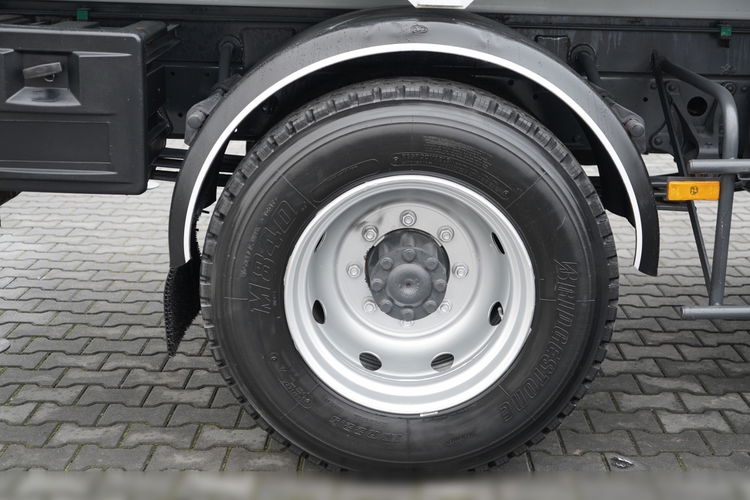 Mercedes -BENZ ATEGO 1218 / 4x2 / WYWROTKA + HDS HIAB 0088 BS-3  / PILOT  /MANUAL  zdjęcie 35