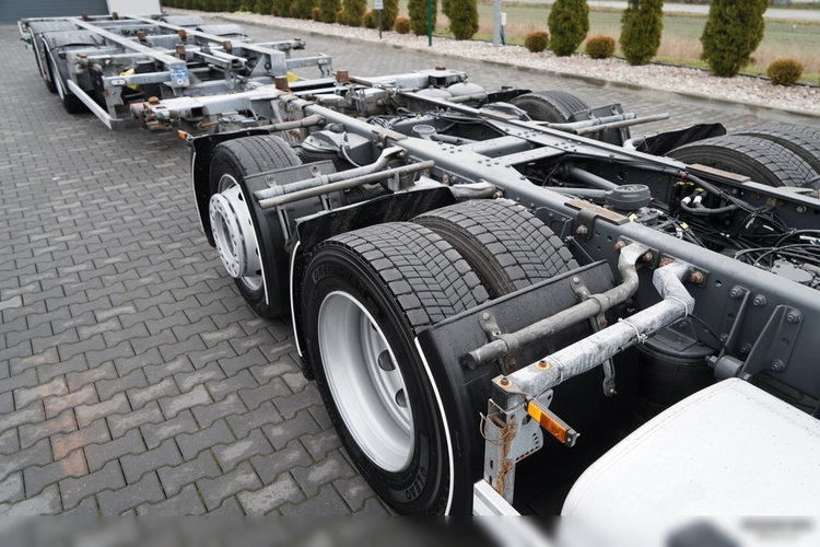 DAF XF 480 / BDF / 6X2 / ZESTAW TANDEM / SSC / KLIMATYZACJA POSTOJOWA / OŚ PODNOSZONA / WECON / MEGA zdjęcie 21