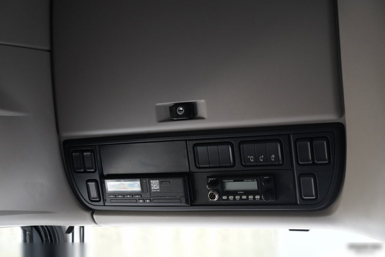 DAF XF 480 / BDF / 6X2 / ZESTAW TANDEM / SSC / KLIMATYZACJA POSTOJOWA / OŚ PODNOSZONA / WECON / MEGA zdjęcie 42