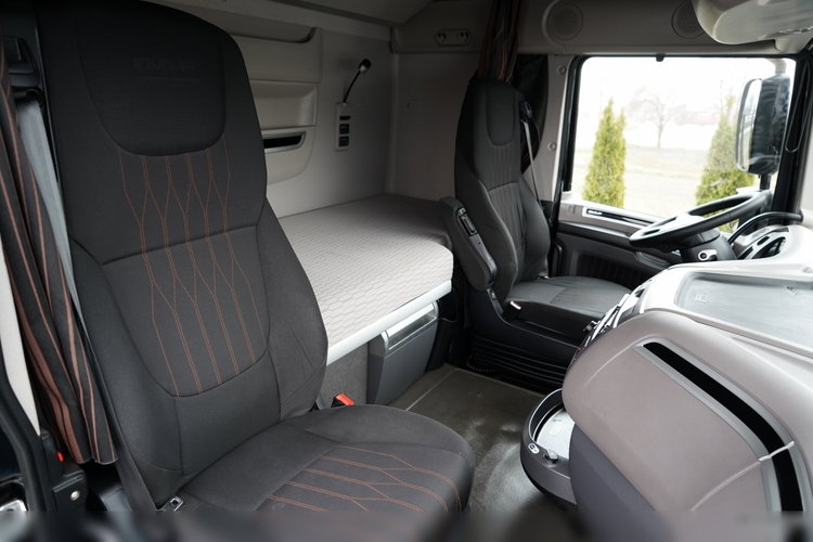 DAF XF 480 / BDF / 6X2 / ZESTAW TANDEM / SSC / KLIMATYZACJA POSTOJOWA / OŚ PODNOSZONA / WECON / MEGA zdjęcie 45