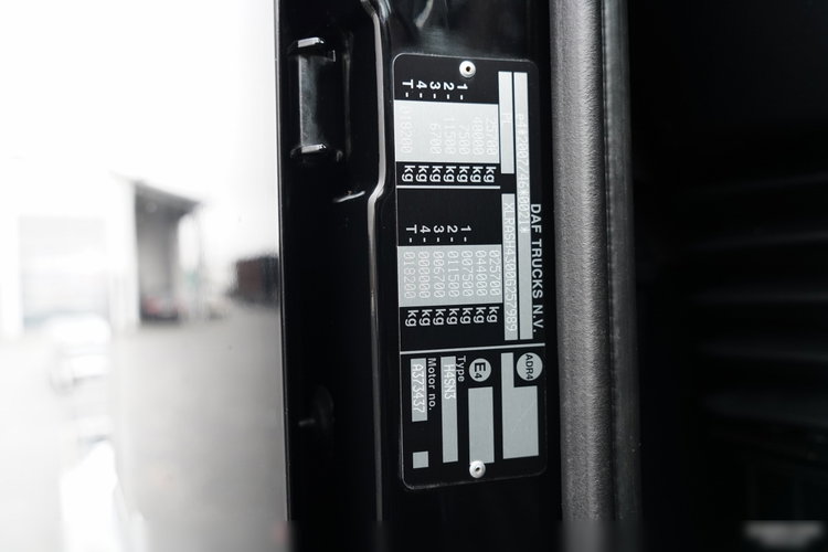 DAF XF 480 / BDF / 6X2 / ZESTAW TANDEM / SSC / KLIMATYZACJA POSTOJOWA / OŚ PODNOSZONA / WECON / MEGA zdjęcie 47