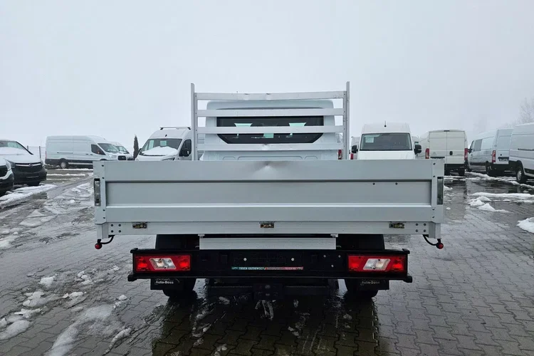 Ford transit DoKa 7 osób 79999zł NETTO 2.0TdCi/131KM zdjęcie 9