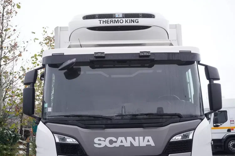 Scania P280 4x2 E6 / Chłodnia Lamberet 16 EPAL / Multitemperatura / Thermoking T-800R / 3 szt zdjęcie 19