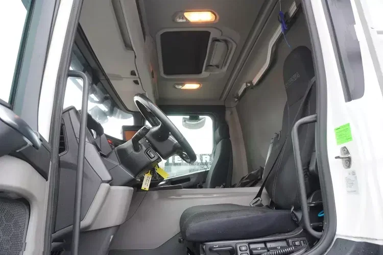 Scania P280 4x2 E6 / Chłodnia Lamberet 16 EPAL / Multitemperatura / Thermoking T-800R / 3 szt zdjęcie 21