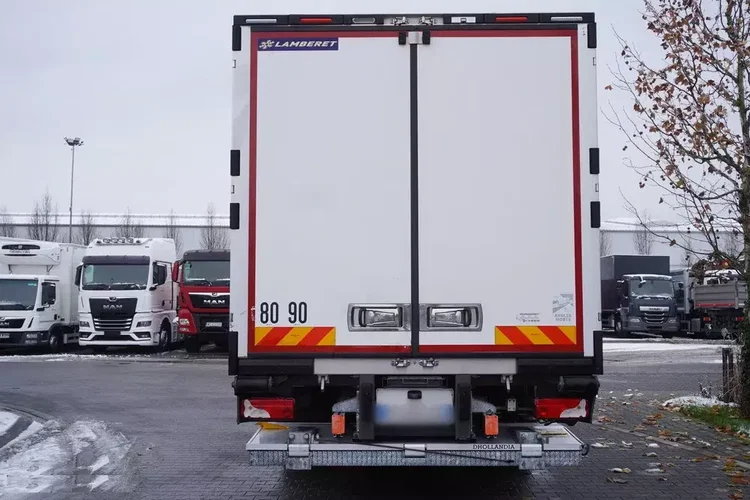 Scania P280 4x2 E6 / Chłodnia Lamberet 16 EPAL / Multitemperatura / Thermoking T-800R / 3 szt zdjęcie 5