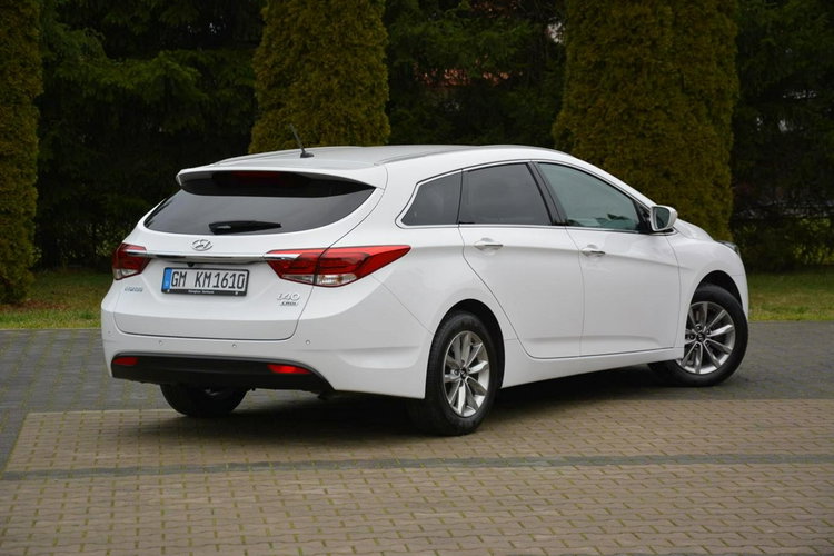 Hyundai i40 Lift Ledy Navi Kamera Klimatronik 2xParktr El. fotel DriveMode ASO zdjęcie 13
