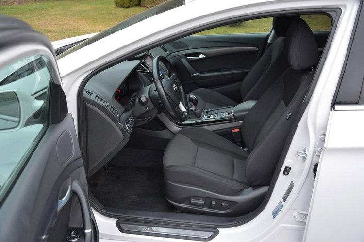 Hyundai i40 Lift Ledy Navi Kamera Klimatronik 2xParktr El. fotel DriveMode ASO zdjęcie 20