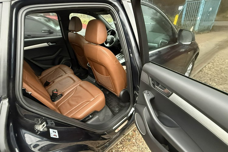 Audi Q5 3.2 v6 Quattro s-line max wersja 114 tys km doinwestowany 1.r. Gwaranc zdjęcie 26