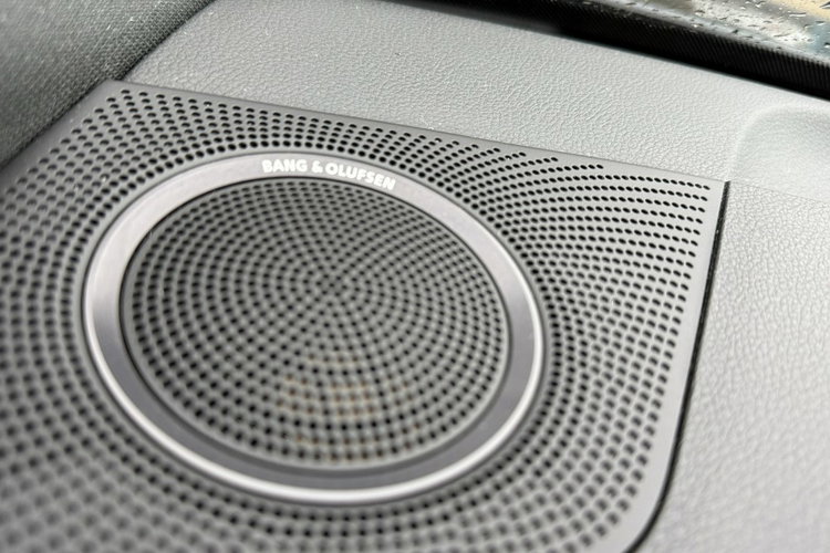 Audi Q5 3.2 v6 Quattro s-line max wersja 114 tys km doinwestowany 1.r. Gwaranc zdjęcie 34