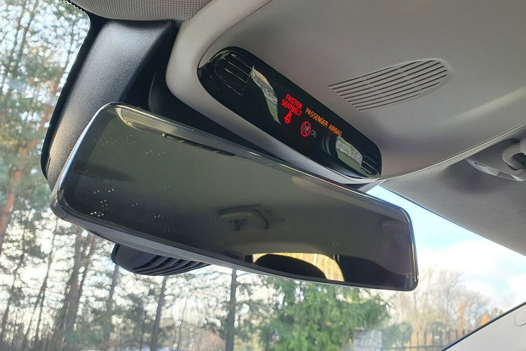 Volvo V40 1.6 D2 115KM # Kinetic # Navi # BiXenon # Parktronic # Mega Stan zdjęcie 20