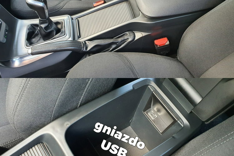 Volvo V40 1.6 D2 115KM # Kinetic # Navi # BiXenon # Parktronic # Mega Stan zdjęcie 25