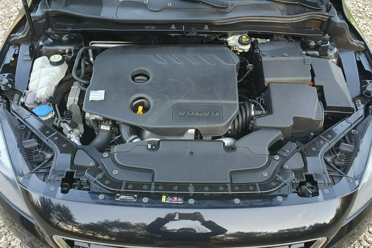 Volvo V40 1.6 D2 115KM # Kinetic # Navi # BiXenon # Parktronic # Mega Stan zdjęcie 31