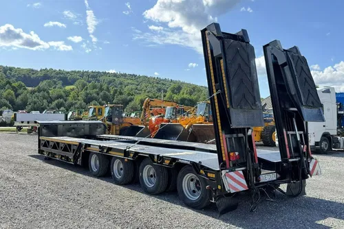 BODEX 4 osiowa NN4J Niskopodwoziówka Niskopodwozie