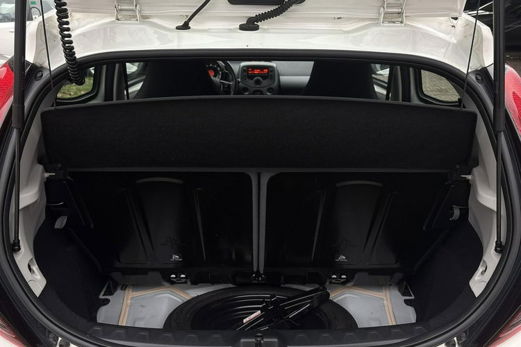 Toyota Aygo 1.0 X-PLAY, salon Polska, gwarancja, czujniki zdjęcie 21