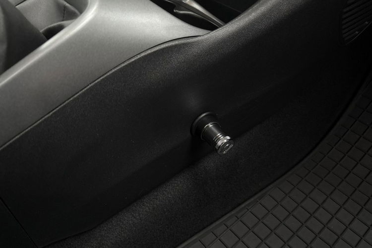 Toyota Aygo 1.0 X-PLAY, salon Polska, gwarancja, czujniki zdjęcie 24