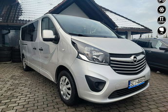 Opel Vivaro Krajowy + + 9 osób + F-ra Vat