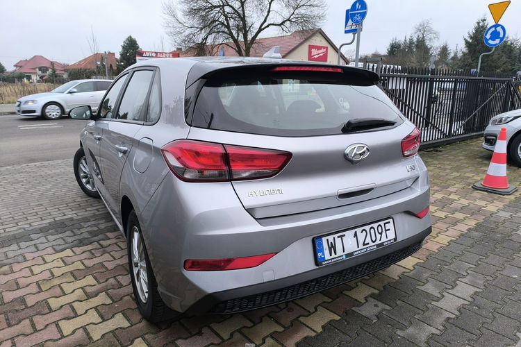 Hyundai i30 1.5DPi 16V 110KM Klima Navi Czujniki Parkowania Salon Polska zdjęcie 25