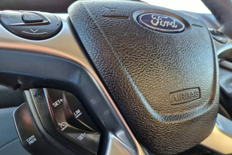 Ford transit L3H2 49999zł NETTO 2.0TdCi/170KM zdjęcie 20