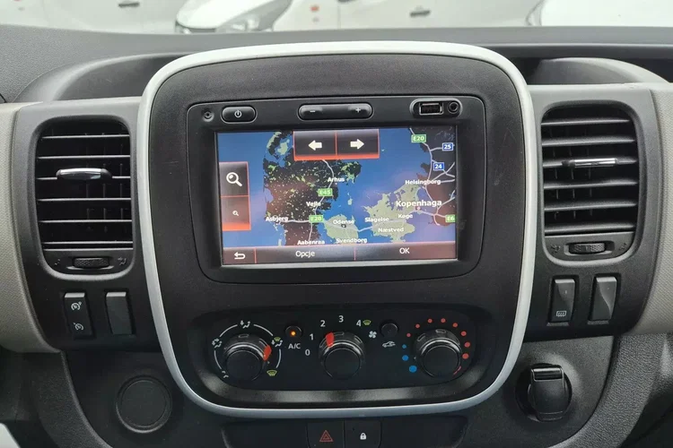 Renault Trafic Long 59999zł NETTO Brygadówka 6 osób 1.6dCi/120KM zdjęcie 22