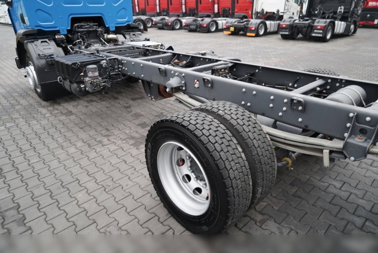 Renault / D 240  /  RETARDER / RAMA POD ZABUDOWE 6 M /  FABRYCZNIE NOWY /  NIEUŻYWANY  zdjęcie 14