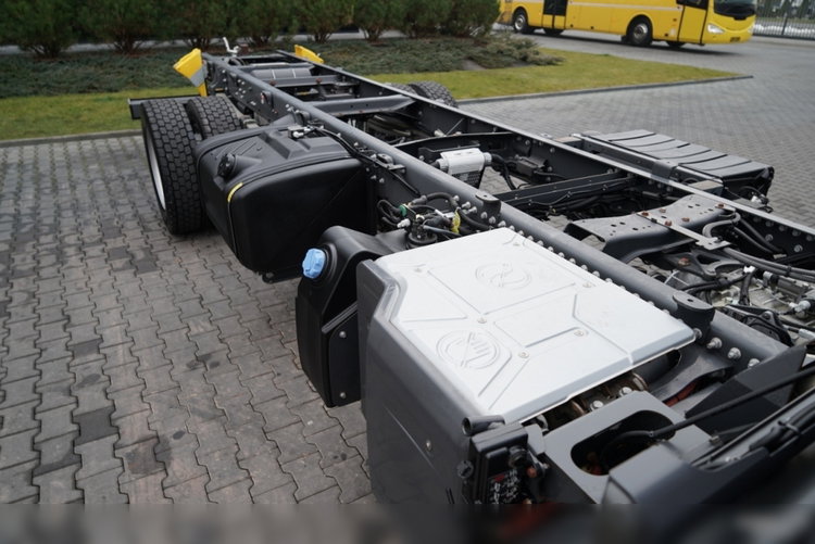 Renault / D 240  /  RETARDER / RAMA POD ZABUDOWE 6 M /  FABRYCZNIE NOWY /  NIEUŻYWANY  zdjęcie 19