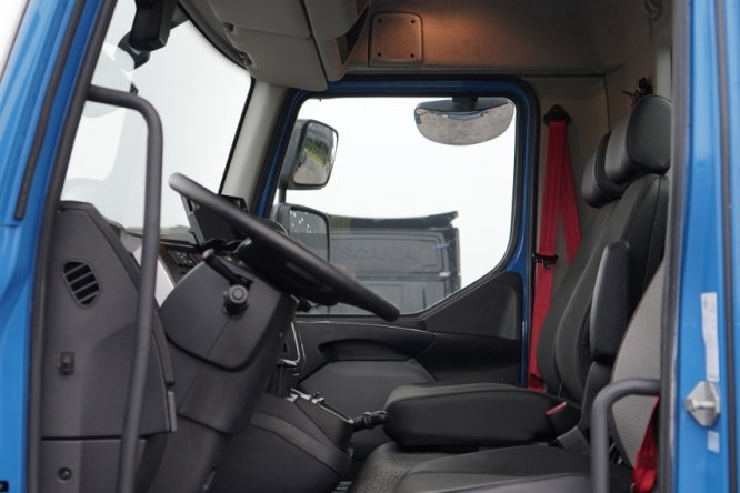 Renault / D 240  /  RETARDER / RAMA POD ZABUDOWE 6 M /  FABRYCZNIE NOWY /  NIEUŻYWANY  zdjęcie 30