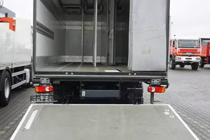 DAF LF / 260 / ACC / EURO 6 / CHŁODNIA + WINDA / MULTITEMPERATURA / 18 PALET zdjęcie 10