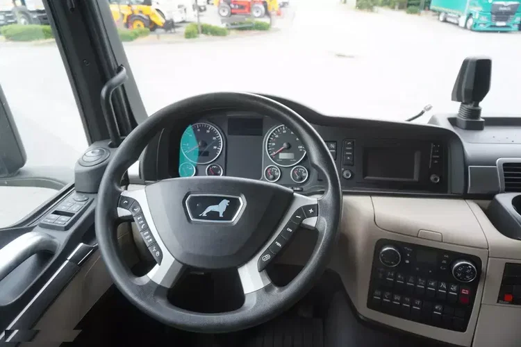 MAN TGS 35.420 8×2 / NOWA Beczka asenizacyjna 13000 l / 3 osie skrętne zdjęcie 21