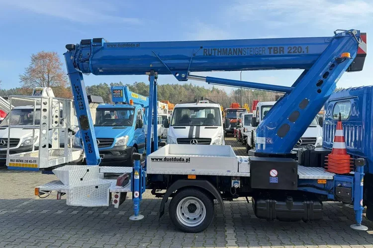 Nissan Cabstar zdjęcie 11