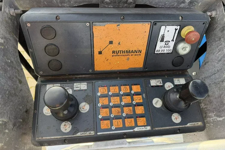 Nissan Cabstar zdjęcie 17