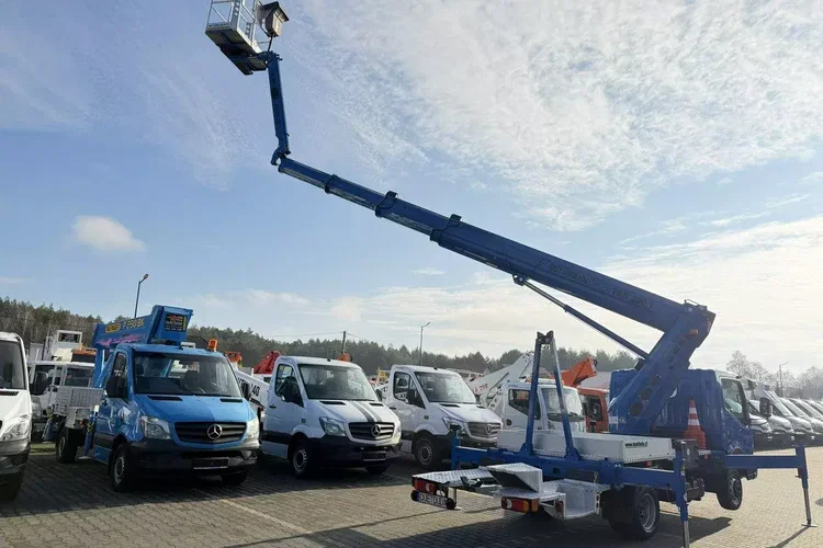 Nissan Cabstar zdjęcie 23