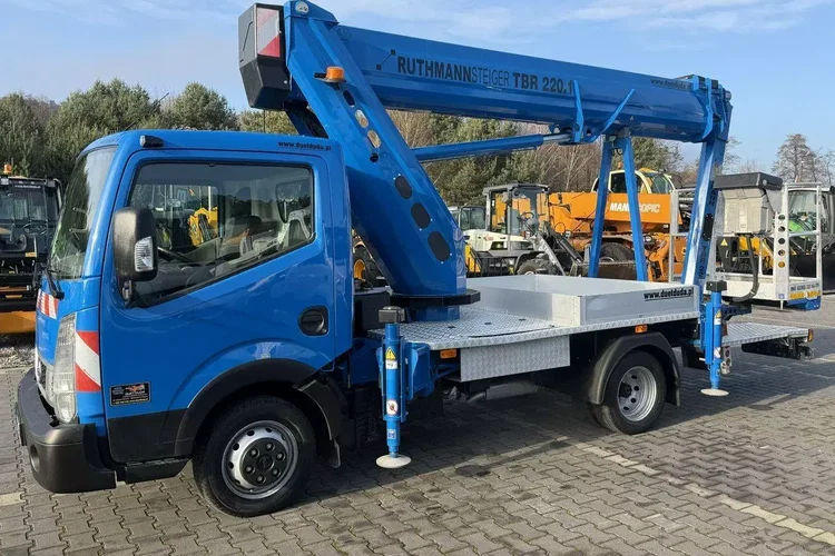 Nissan Cabstar zdjęcie 7