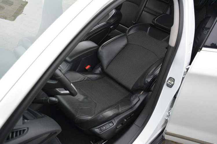 Citroen C5 Exclusive Biała Perła Skóry Bi-Xenon Ledy Navi Masaże Hydro Aso zdjęcie 21