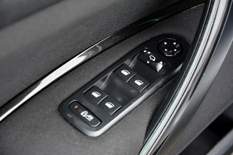 Citroen C5 Exclusive Biała Perła Skóry Bi-Xenon Ledy Navi Masaże Hydro Aso zdjęcie 33