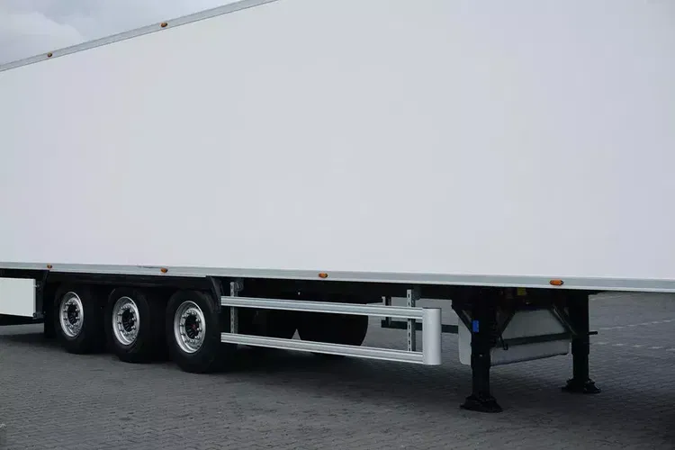 Lamberet / CHŁODNIA / CARRIER 1950 / MULTITEMPERATURA / OŚ PODNOSZONA zdjęcie 13