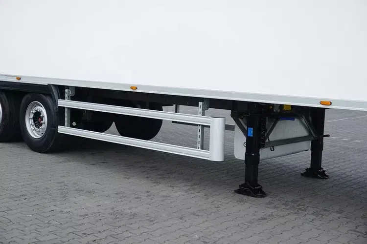 Lamberet / CHŁODNIA / CARRIER 1950 / MULTITEMPERATURA / OŚ PODNOSZONA zdjęcie 17