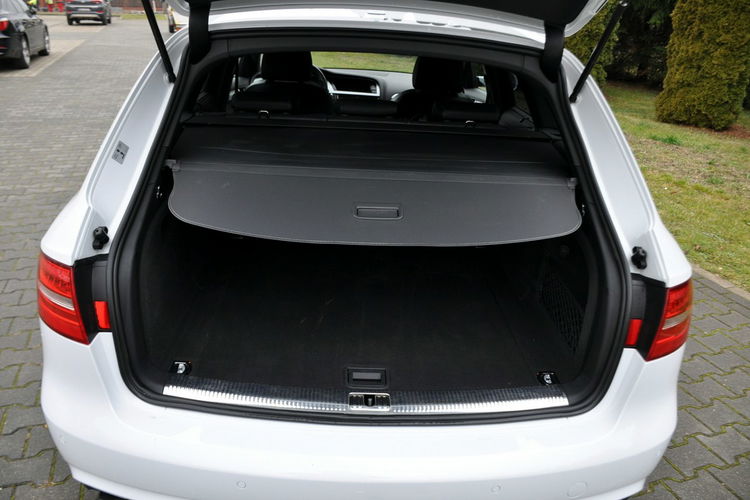 Audi A4 2.0TDI(177KM) Lift S-line Quattro Xenon Led Navi Skóry El.Klapa Alu18" zdjęcie 38