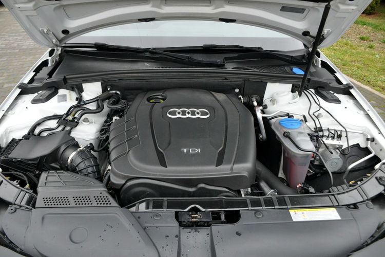 Audi A4 2.0TDI(177KM) Lift S-line Quattro Xenon Led Navi Skóry El.Klapa Alu18" zdjęcie 40