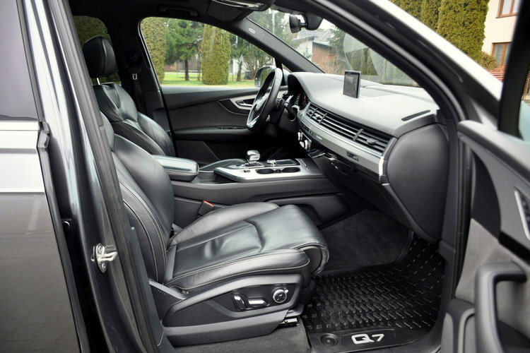 Audi Q7 3.0TDI(272KM)S-line Full Led Navi Kamery 7-Foteli Skóry Panorama Alu21 zdjęcie 17