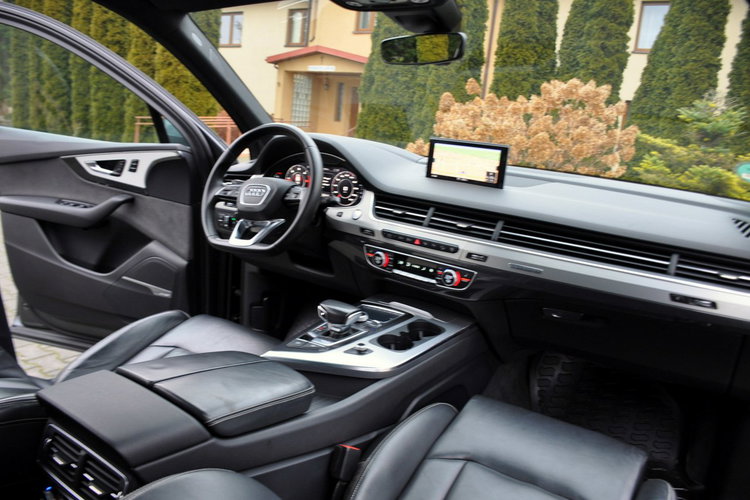 Audi Q7 3.0TDI(272KM)S-line Full Led Navi Kamery 7-Foteli Skóry Panorama Alu21 zdjęcie 27