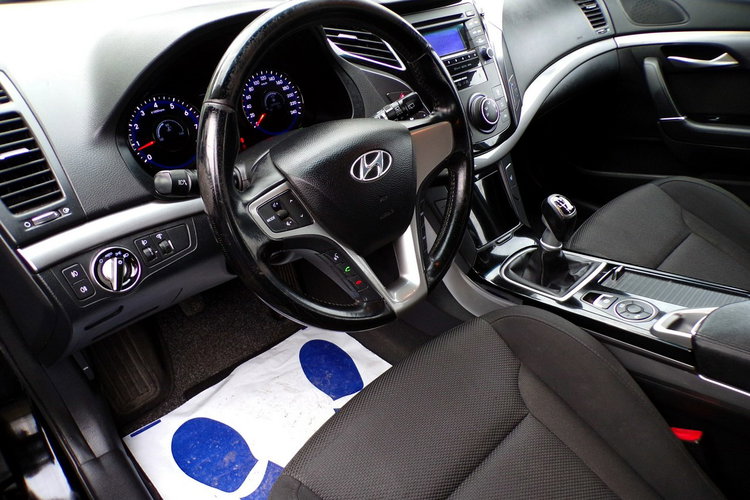 Hyundai i40 Gwarancja / 1.6 / 135KM / Benzyna zdjęcie 18