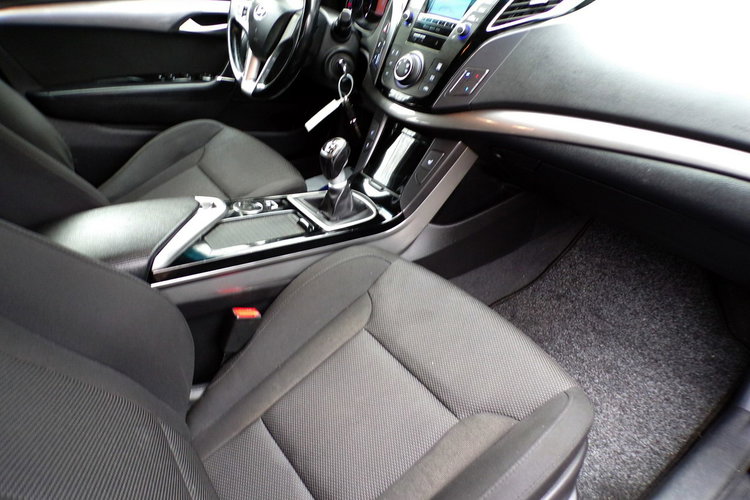 Hyundai i40 Gwarancja / 1.6 / 135KM / Benzyna zdjęcie 22