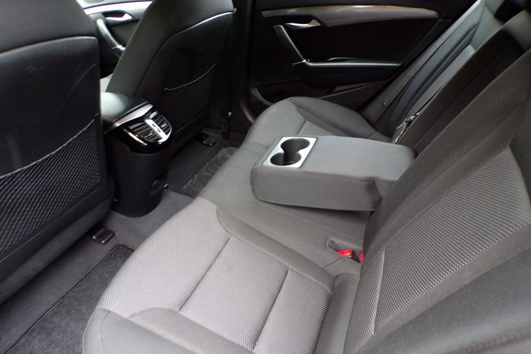 Hyundai i40 Gwarancja / 1.6 / 135KM / Benzyna zdjęcie 27