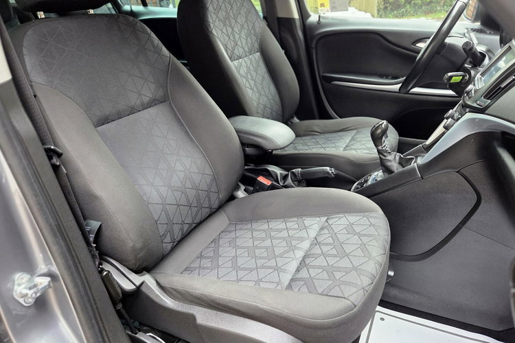 Opel Zafira 1.6 TURBO . 120 lat OPLA, Salon PL, serwis , F.vat 23% LED, Andriod. zdjęcie 24